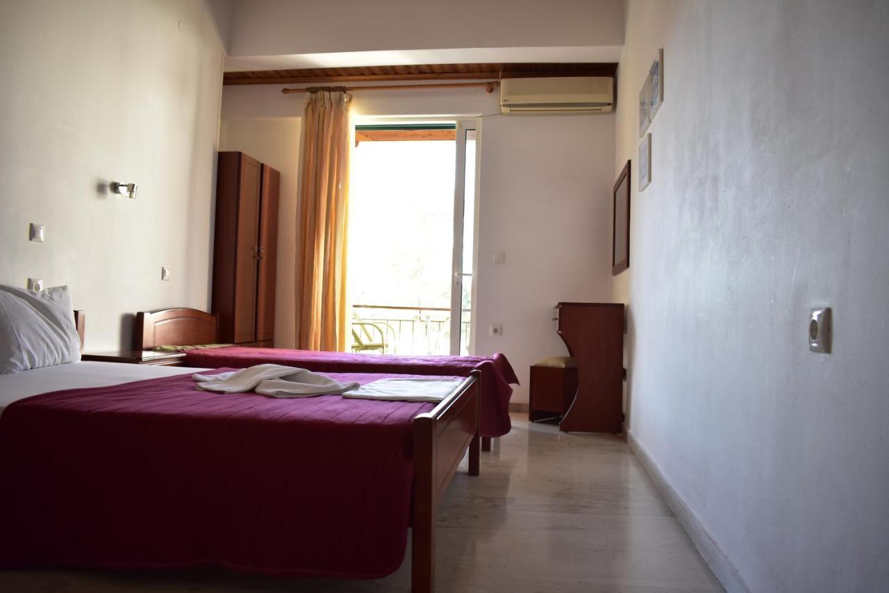 Michalis Place Apartments Vassiliki Esterno foto