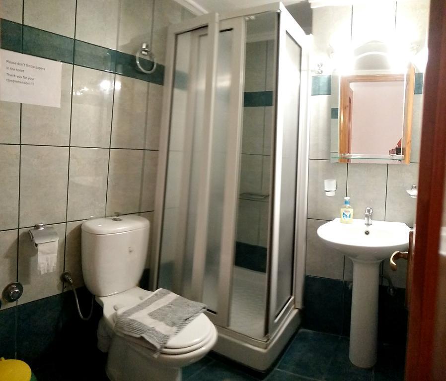 Michalis Place Apartments Vassiliki Esterno foto